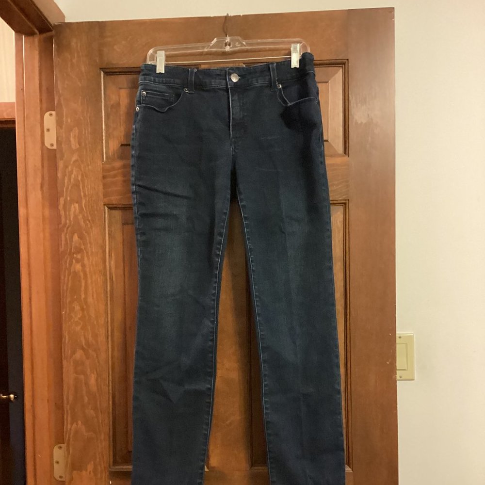 Woman's Chico's Size 0.5 (4-6R) Blue So Slimming Jeans